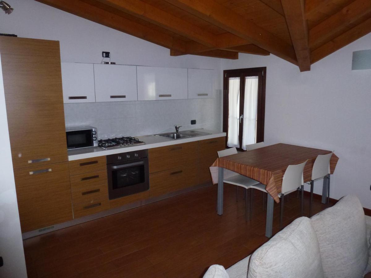 Apartamento Casa Marck Maccagno Exterior foto